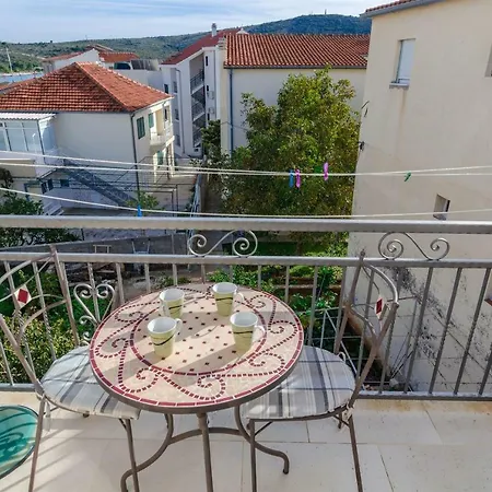 Renata Apartment Primosten